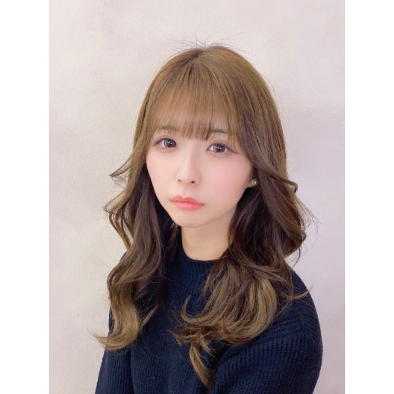 30代女性の痛くないぱっつんコーディネート例