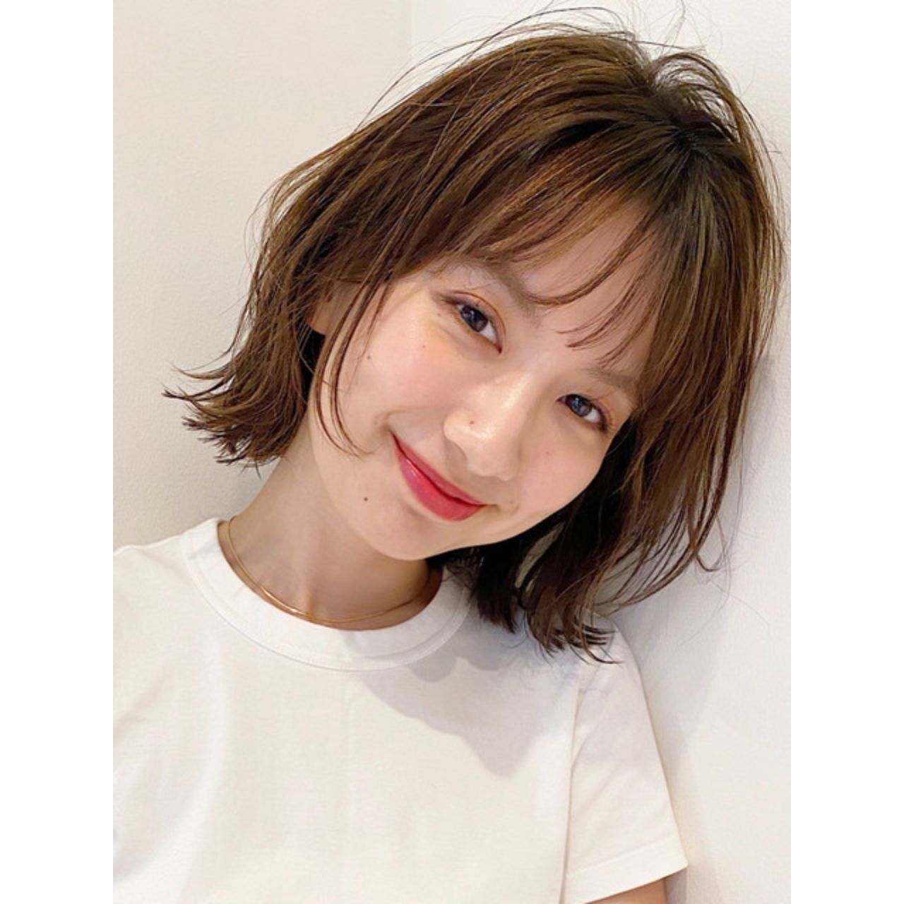 30代女性の痛くない茶髪のコーディネート例