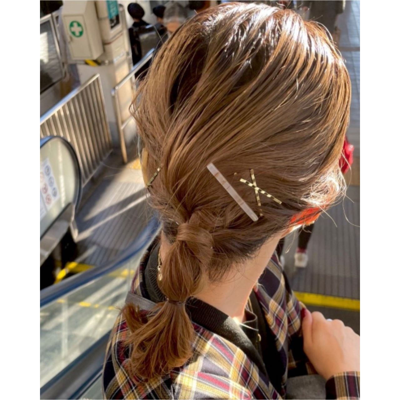 30代の痛くないヘアピンのコーディネート例