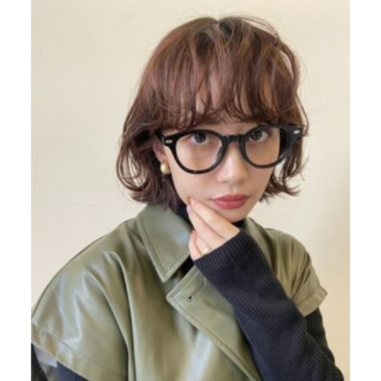 30代女性の痛くない前髪ありのコーディネート例