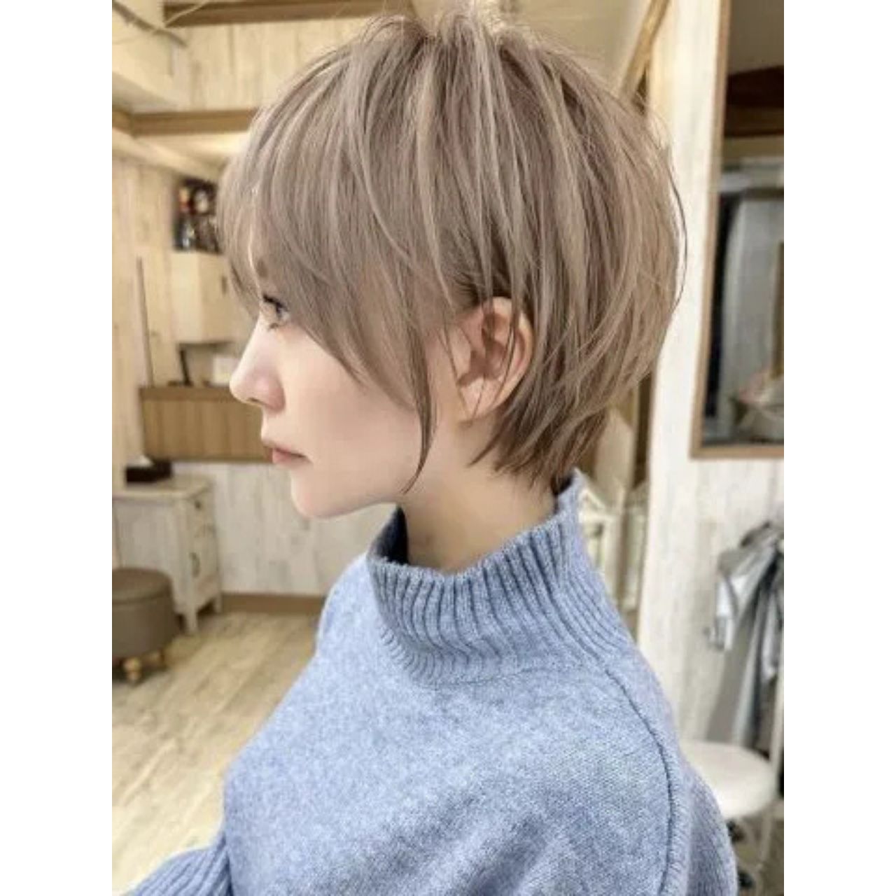 40代女性の痛くないブリーチのコーディネート例