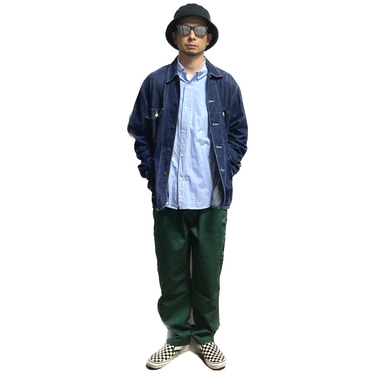 40代男性の痛くないカバーオールのコーディネート例