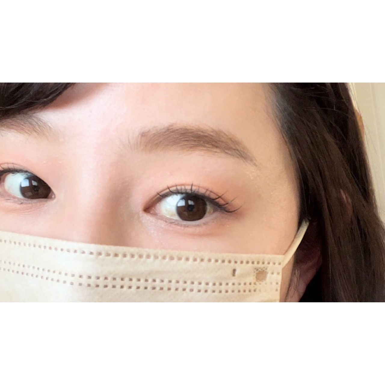 40代女性の痛くないつけまつげのコーディネート例
