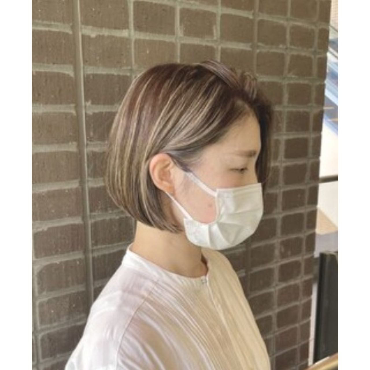 40代女性の痛くないメッシュのコーディネート例
